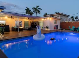 Renovated Sept 2024! Pool - Mini Golf - Volleyball，位于Joe Robbie Stadium Heliport的酒店