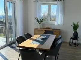 FeWo Günztalblick - Ruhige Lage -125 qm - neu und komfortabel - große Terrasse