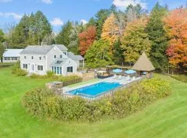 Vermont Retreat with private pool and tennis court