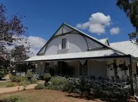 Albert Manor guest house