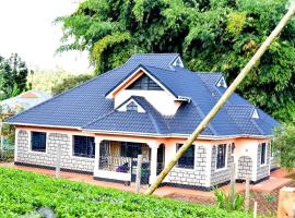 MG's Bamboo Shade Villa, Karatina，位于Gathehu的别墅