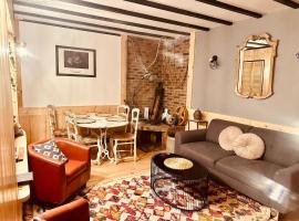 Maison du Clos de la Gare，位于Pont-du-Navoy的酒店