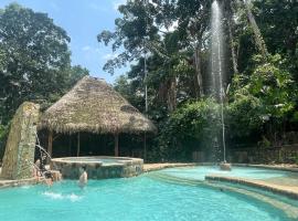 Cotococha Amazon River Lodge，位于特纳的酒店