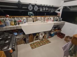 Tamahi loc & lodge，位于Rangiroa的住宿