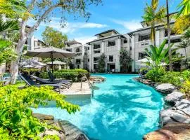 Elysium Private Apartments Triton by the Sea