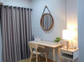 บ้านใต้ชุกโดน BaantaiChukadon guest house，位于北碧的带停车场的酒店