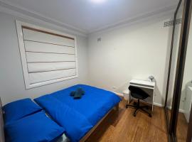 6 Purple Room，位于Beecroft的酒店