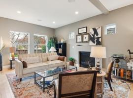 Spacious Family Retreat - Media Room & Patio home