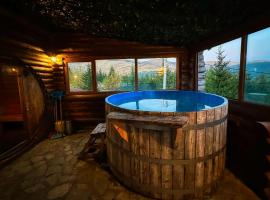 Antonia Spa 180 Panaromic View，位于兰卡的住宿