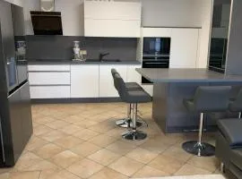 Moderne Monteurwohnung mit Terrasse "Am Teichberg"
