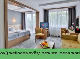 LH Parkhotel Hluboka Nad Vltavou Congress & Wellness，位于伏尔塔瓦河畔赫卢博卡的酒店