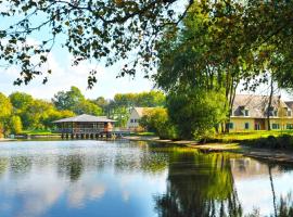 Ternelia Village vacances Sainte Montaine，位于Sainte-Montaine的酒店
