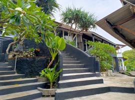 Karlie Inn，位于Pulau Watualawang的酒店