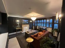 Exquisite City Centre Apartment
