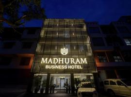 Madhuram Business Hotel，位于博帕尔博帕尔机场 - BHO附近的酒店
