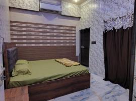 Raghunandan Home stay，位于Ayodhya的酒店