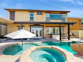 Outdoor Oasis w/ Pool & Hot Tub: Perris Getaway