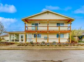 The Turtle Suite, Dolphin Suite, & Sea Horse Suite