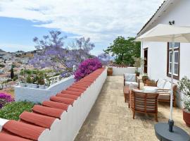 Serendipity Home，位于伊兹拉的酒店