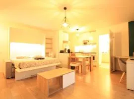 Appartement Entier Neuf - 8mn à pied RER C Paris, Parking rue Gratuit, En Face Hôpital d'Arpajon, Balcon Privé, Matelas Bultex 160x200, Ascenseur, Accès PMR, Centre Ville à pied