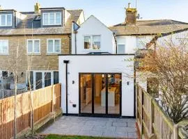 Very Luxury home 5min walk to Hertford Town