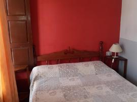 La Churita 2 - EL GUALICHO HOSTAL，位于乌玛瓦卡的酒店