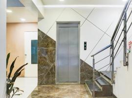 Super Townhouse Oak Viman Nagar formerly Kuber Inn，位于Viman Nagar的酒店