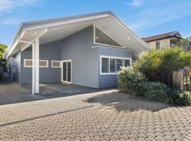 Sawtell Beach Shack 1，位于萨维特尔的酒店