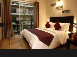 Pearl suites at Omex entrenity