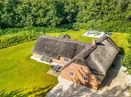 Stunning Home In Ulfborg With Sauna