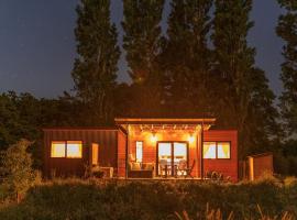 Rangataua Kowhai Tiny Home，位于Rangataua的小屋