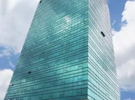斯里纳卡林海纳酒店 