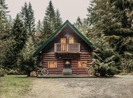 Snowline Cabin 11- Log Cabin - Wi-Fi，位于格雷西尔的酒店