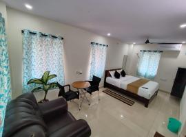 Vizag's DESTINY INN，位于维沙卡帕特南的酒店