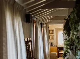 Casa TOMA - Luxury Garden House