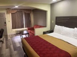 Super 8 by Wyndham Jackson MS