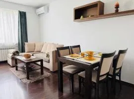 Central Springs Apartment