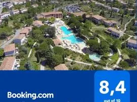Duplex (5pers) dans village vacances en Ardèche