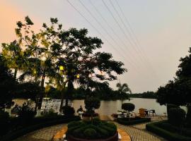 Rangauti Resort，位于Binesri的酒店