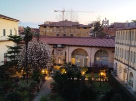 Casa per ferie religiosa Figlie di Nazareth，位于比萨的酒店