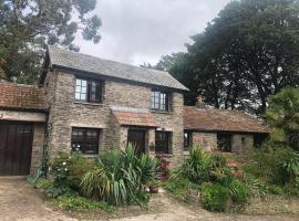 Littlecross Cottage，位于巴恩斯特珀尔的酒店