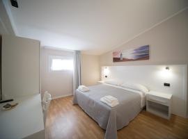 Risorgimento - Albergo - Bar，位于莫尔恰诺-迪罗马涅的酒店