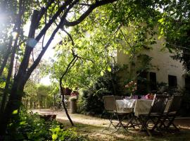 Tu casa de campo en Jaca，位于哈卡的酒店