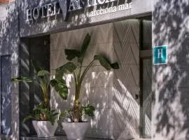 阿提卡21号巴塞罗那马尔酒店