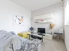 Spacious Penthouse w Side Sea View