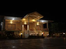 Devang Farms by Rora Villas 3BHK，位于特里姆巴克的酒店