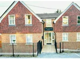 Port of Dover Lodge 20 sleeps