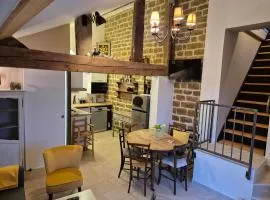 A La Maison