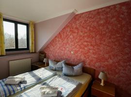 Eiscafé Del Porto，位于勒伯尔的酒店