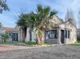 Maison avec dépendance pour 11 à 800m de la mer